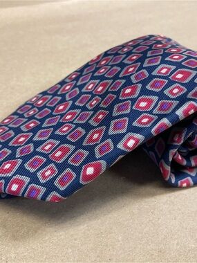 Vintage Bert Pulitzer Silk Geometric Tie Made in USA Navy Pink Gray